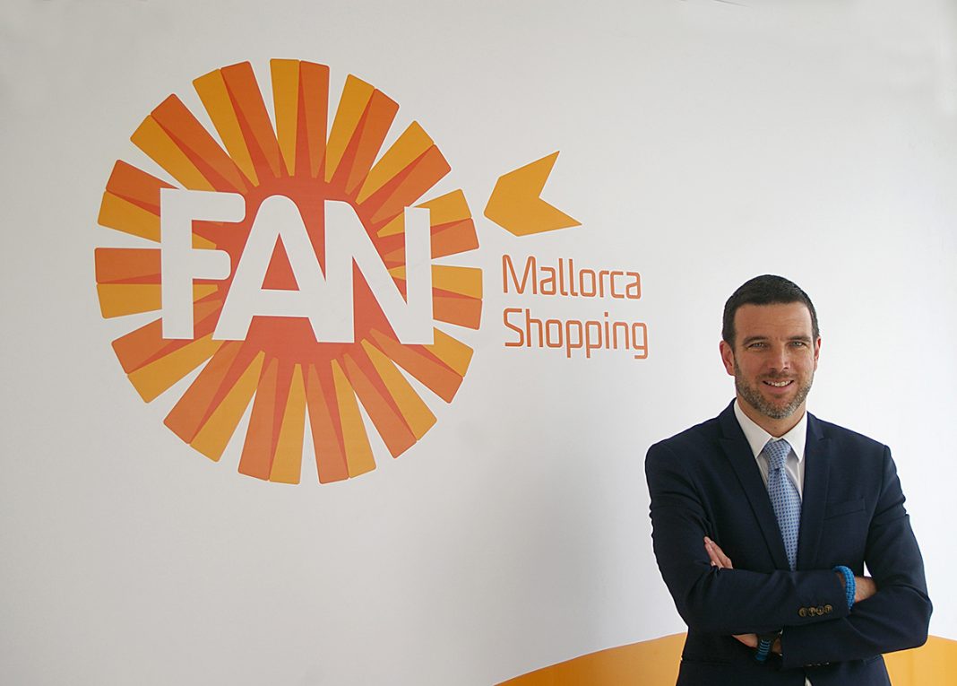 David Gómez, es gerente de FAN Mallorca Shopping y ponente de ESERP Business School